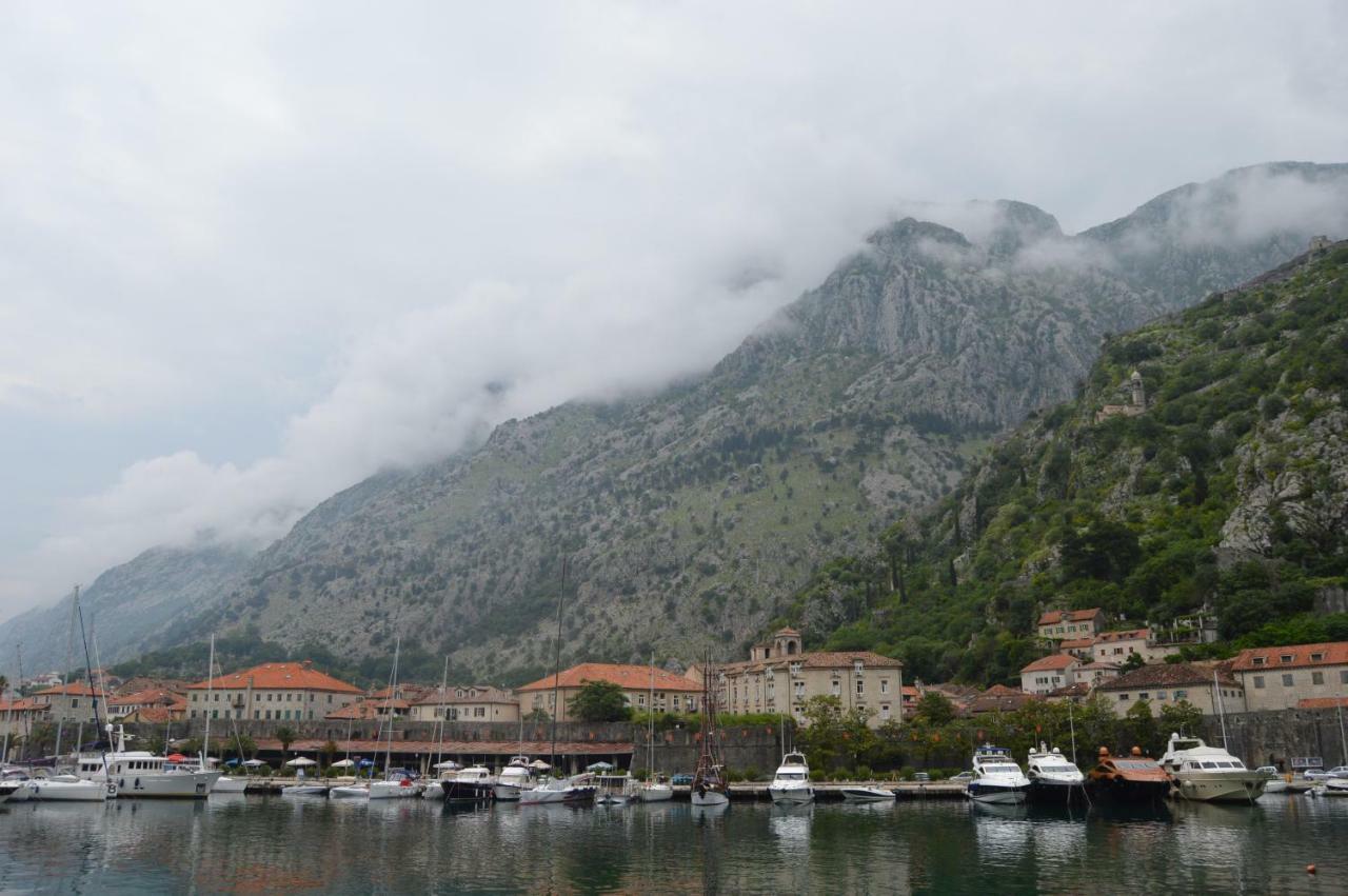 Apartments Qualitas Kotor Kültér fotó